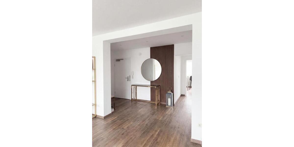 Etagenwohnung Würzburg - 5 Zimmer, 168 m&sup2;, 1.820&euro; | Angebot:26531530