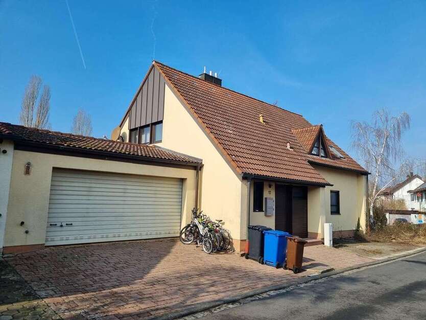 Haus zum Kaufen in Würzburg 1.059.000 € 275 m²