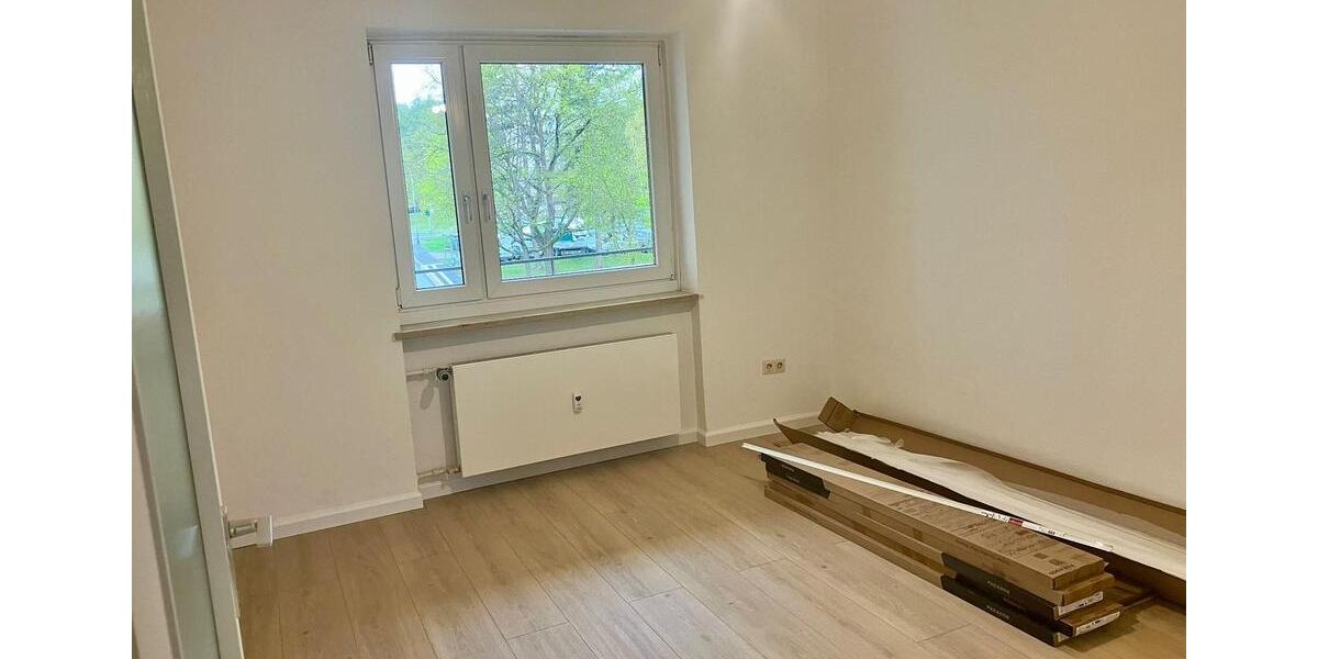 Etagenwohnung Würzburg Sanderau - 3 Zimmer, 78 m&sup2;, 1.070&euro; | Angebot:26478555