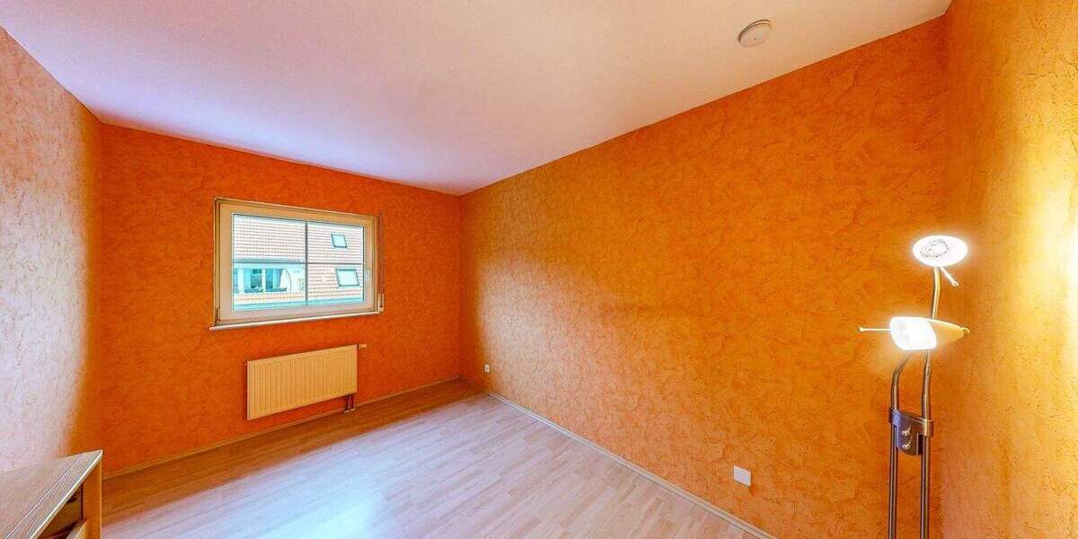 Reihenmittelhaus Winterhausen - 5 Zimmer, 114 m&sup2;, 375.000&euro; | Angebot:25176505