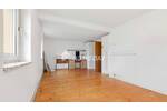 Einfamilienhaus Bergtheim Opferbaum - 8 Zimmer, 220 m&sup2;, 335.000&euro; | Angebot:25684249