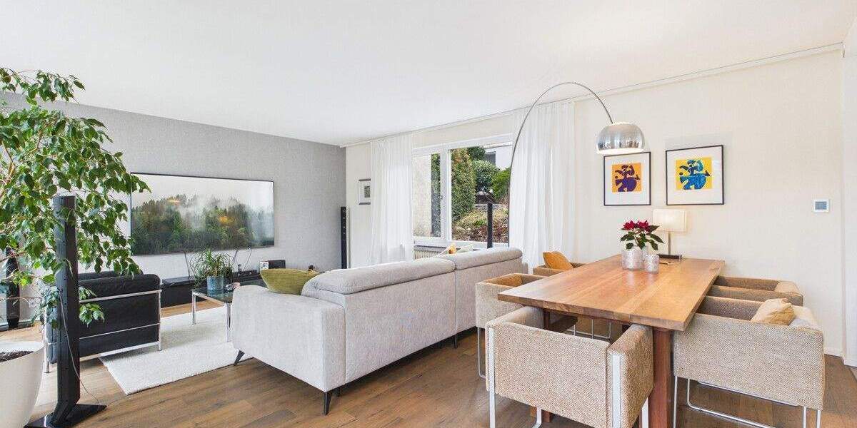 Bungalow Würzburg Steinbachtal - 4 Zimmer, 165 m&sup2;, 790.000&euro; | Angebot:25246443