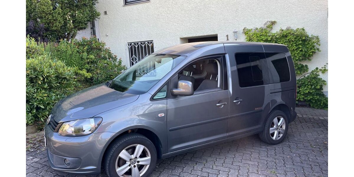 VW Caddy 178.000 km 5.300 &euro; Waldbüttelbrunn 97297