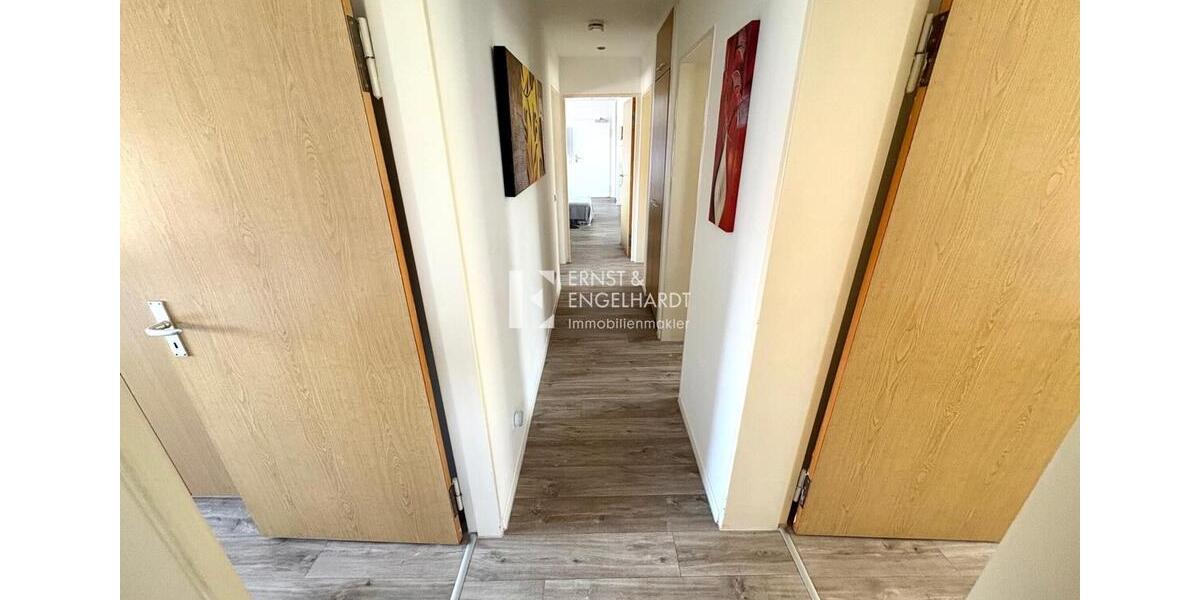 Erdgeschoßwohnung Kitzingen - 5 Zimmer, 112 m&sup2;, 1.100&euro; | Angebot:25905183