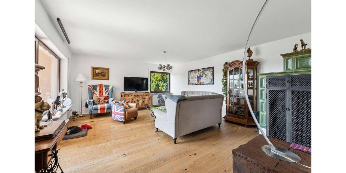 Einfamilienhaus Würzburg Dürrbachau - 8 Zimmer, 208 m&sup2;, 2.500&euro; | Angebot:26676454