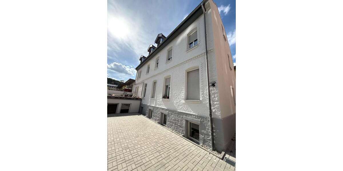 Etagenwohnung Würzburg Sanderau - 1 Zimmer, 65 m&sup2;, 1.200&euro; | Angebot:26688683