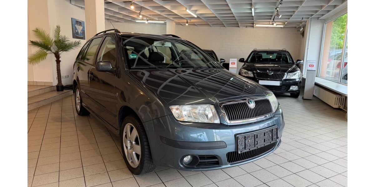 Skoda Fabia 87.000 km 2.790 &euro; Schwanfeld 97523