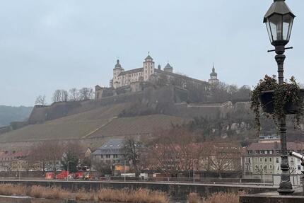 Wohnung Würzburg Frauenland - 2 Zimmer, 55 m&sup2;, 770&euro; | Angebot:25217523