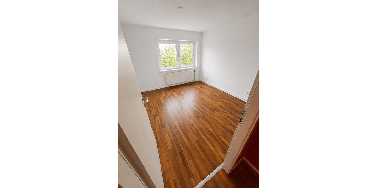 Etagenwohnung Veitshöchheim - 4 Zimmer, 100 m&sup2;, 1.400&euro; | Angebot:26614907