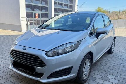 Ford Fiesta 170.000 km 3.200 &euro; Würzburg 97084