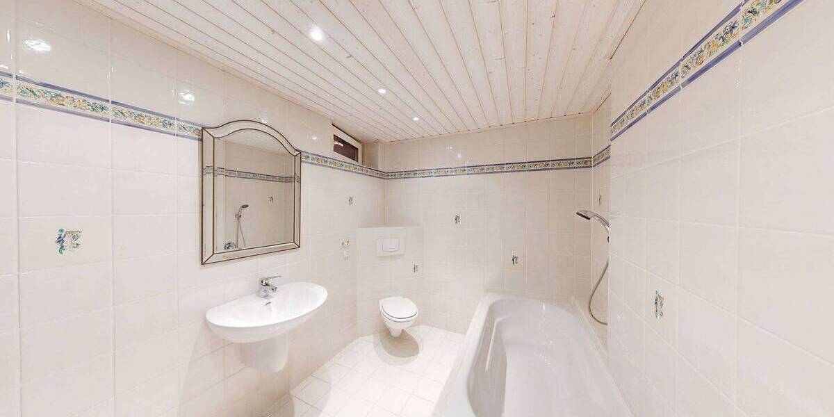 Einfamilienhaus Würzburg Lengfeld - 8 Zimmer, 182 m&sup2;, 620.000&euro; | Angebot:26028398