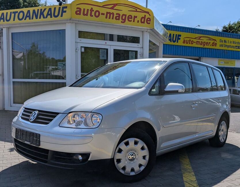 VW Touran 74.130 km 7.450 € Würzburg 97078