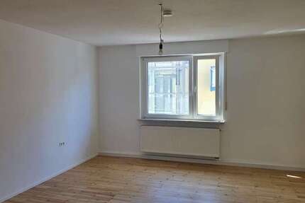 Wohnung Würzburg Sanderau - 4 Zimmer, 104 m&sup2;, 1.150&euro; | Angebot:27524244