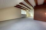 Dachgeschoßwohnung Ochsenfurt - 2.5 Zimmer, 75 m&sup2;, 700&euro; | Angebot:25756846