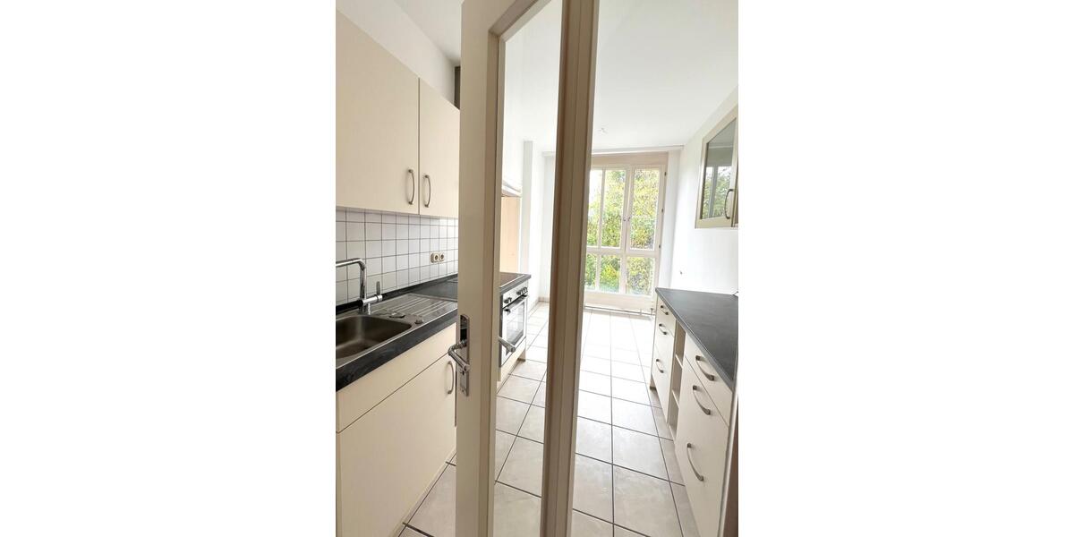 Erdgeschoßwohnung Würzburg Frauenland - 3 Zimmer, 89 m&sup2;, 1.350&euro; | Angebot:25990535