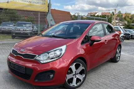 Kia Rio 131.428 km 5.998 € Würzburg 97076