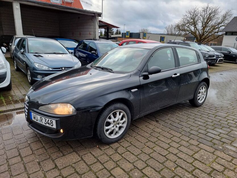 Alfa Romeo 147 224.000 km 1.500 € Randersacker 97236