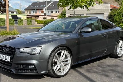 Audi A5 192.000 km 15.490 &euro; Bergrheinfeld 97493