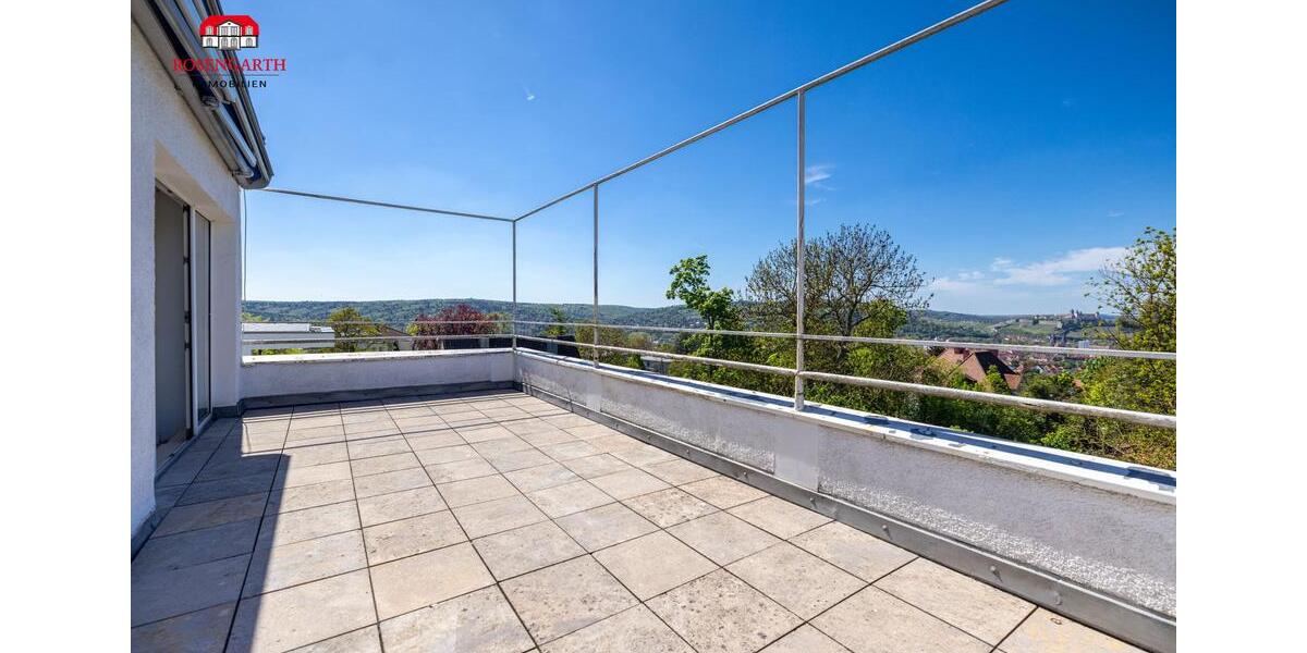 Maisonette Wohnung im Bauhaus mit Blick über Würzburg – Wohnen in Bestlage des Frauenlands 3 zimmer