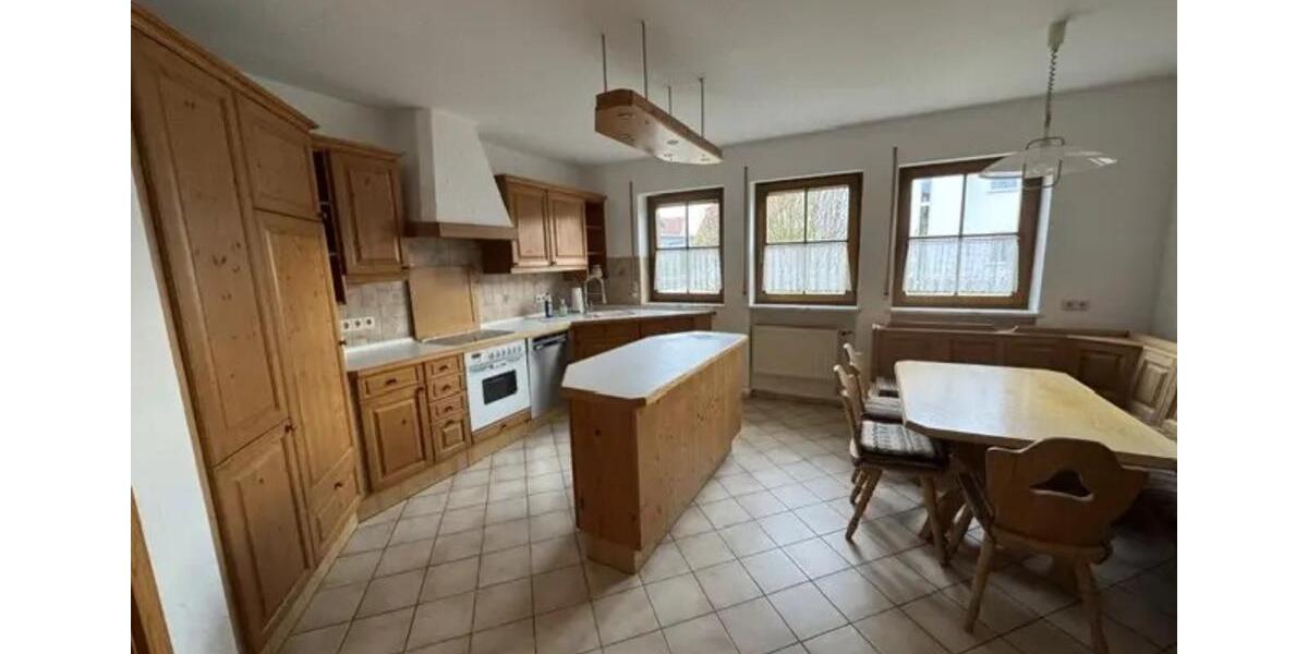 Einfamilienhaus Dettelbach - 8 Zimmer, 266 m&sup2;, 550.000&euro; | Angebot:24693796