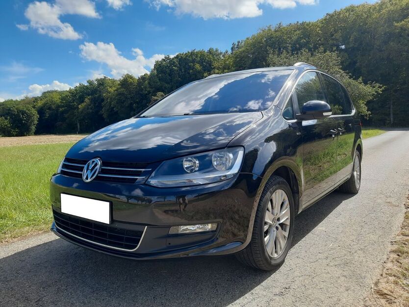 VW Sharan 211.000 km 10.500 € Arnstein 97450