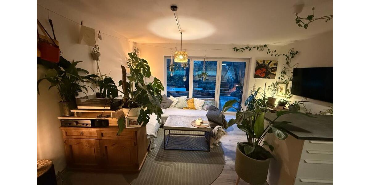 Gemütliche Wohnung mit Garten in Heidingsfeld - Untermiete März 2 zimmer