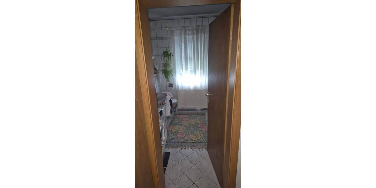 Etagenwohnung Kitzingen - 3 Zimmer, 77 m&sup2;, 229.000&euro; | Angebot:26908859