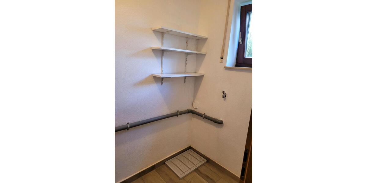 Erdgeschoßwohnung Veitshöchheim - 2 Zimmer, 60 m&sup2;, 700&euro; | Angebot:26586616