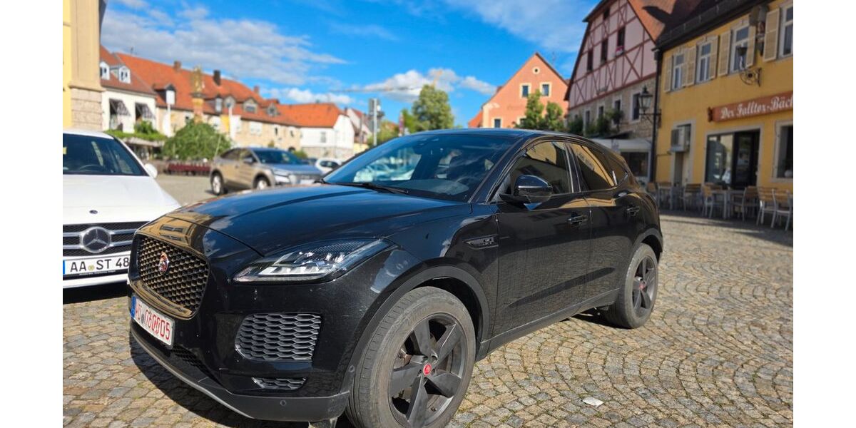 Jaguar E-Pace 98.000 km 17.500 &euro; Randersacker 97236