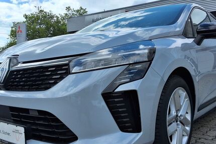 Renault Clio 14.960 km 17.990 &euro; Würzburg 97084