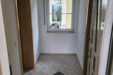 Wohnung Marktheidenfeld - 3 Zimmer, 95 m&sup2;, 1.200&euro; | Angebot:27605124