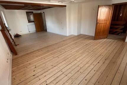 Wohnung Würzburg Lindleinsmühle - 4 Zimmer, 125 m&sup2;, 1.150&euro; | Angebot:25329658