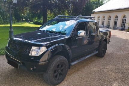 Nissan Navara 174.210 km 9.100 &euro; Hausen b. Würzburg 97262